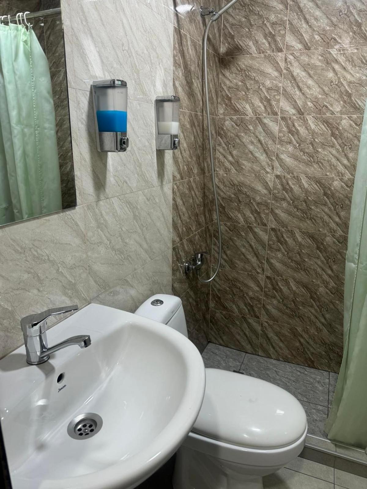 Hotel Skib Tbilisi Exterior photo