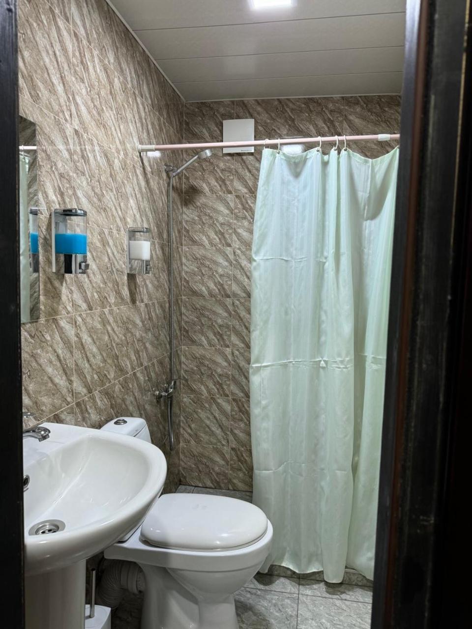 Hotel Skib Tbilisi Exterior photo
