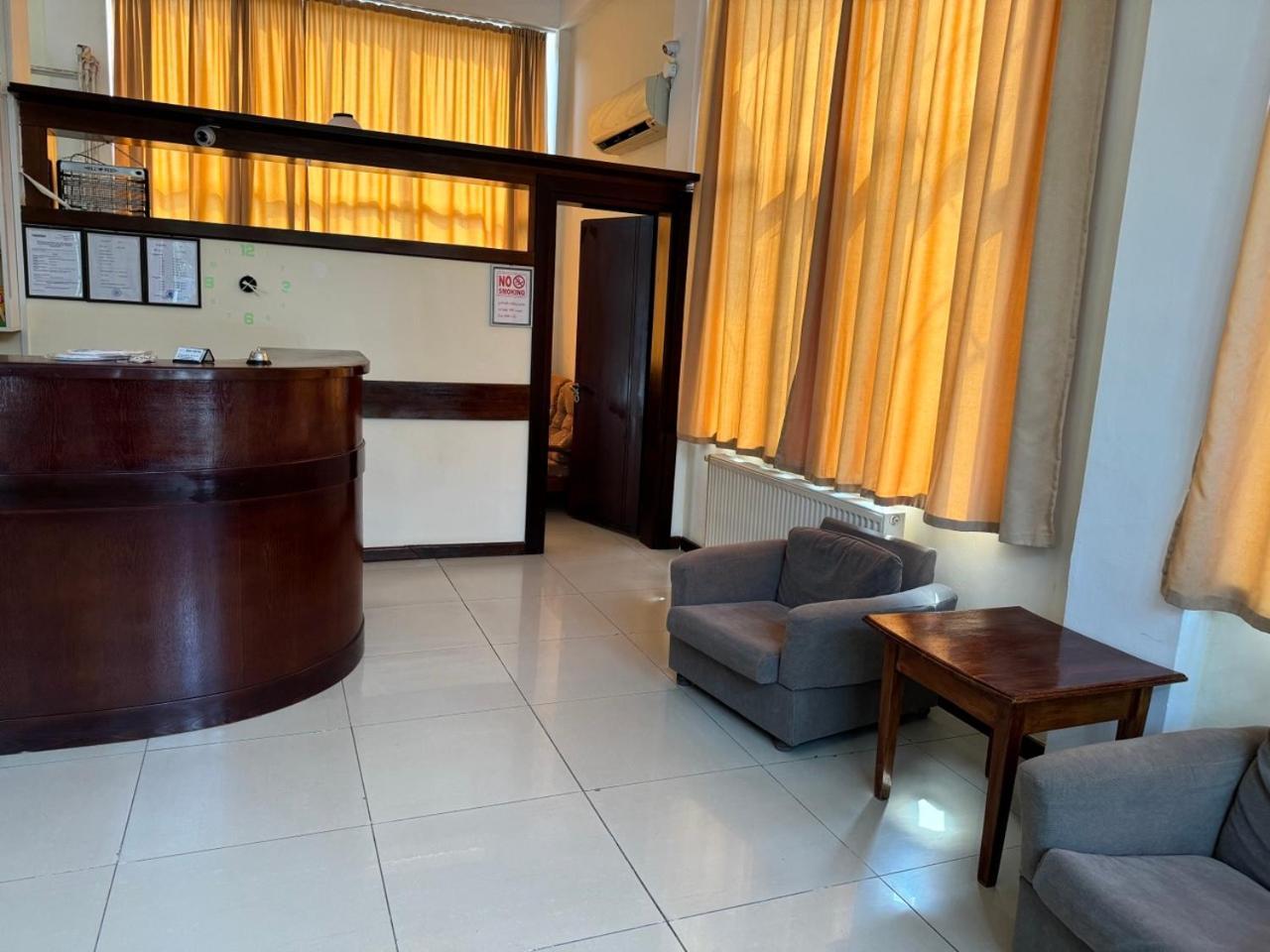 Hotel Skib Tbilisi Exterior photo